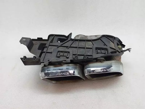 Mercedes C63 AMG W205 exhaust tip A0004902900 exhaust cover right right
