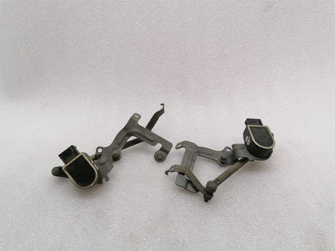 Mercedes GT 4-DOOR X290 Rear Level Sensor A2909057500 Level Sensor Rear Set