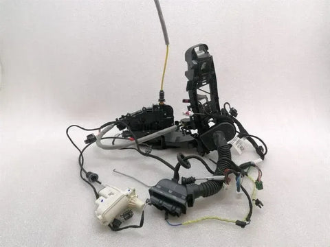 Mercedes GT 4-DOOR front left door lock A0997201101 RHD RIGHT HAND DRIVE SOFT CLOSE