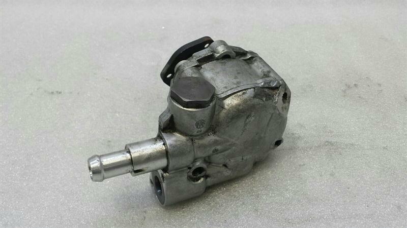 Mercedes GT C190 GTR Power Steering Pump A0004661400 Servo Pump