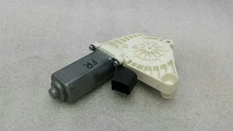 Mercedes C63 AMG W205 door window motor A0009066206 power window motor right