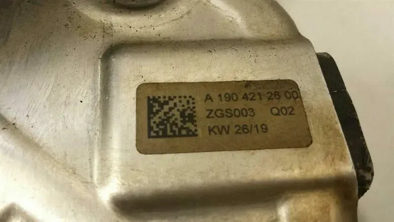 Mercedes GT C190 GTR Right Front Hub A1903309001 Wheel Bearing Housing Front Right