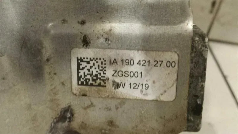 Mercedes GT C190 GTR AMG Left Front Hub A1903308901 Wheel Bearing Housing Front Left