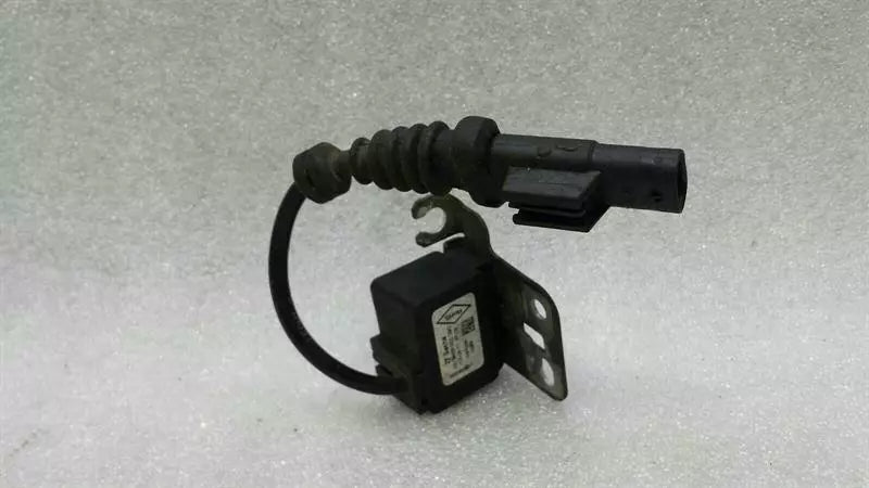 Mercedes GT C190 GTR RIGHT ACCELERATION SENSOR A1979050012 Accelerometer