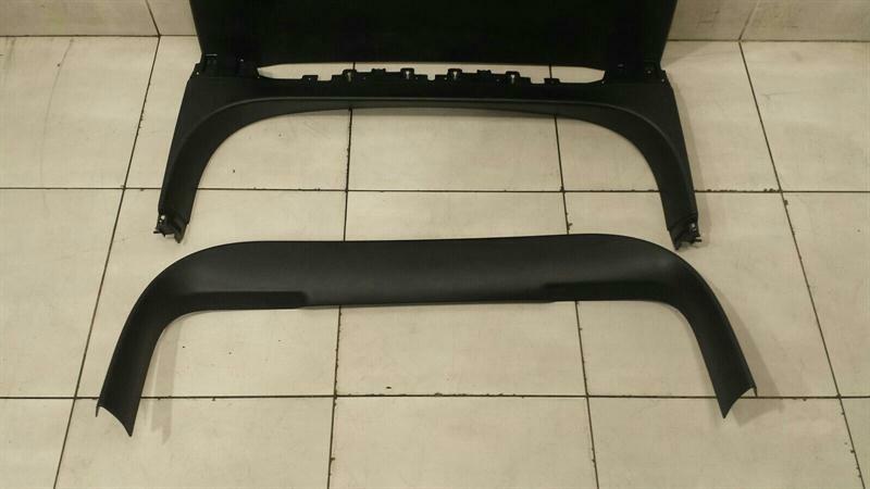 Mercedes C190 GTR Luggage Compartment Cover A1906904900 Boot Liner