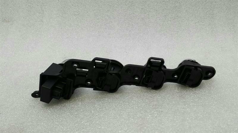Mercedes GT C190 GTR Switch A1909056401 Switch Right RIGHT RHD RL TRACTION