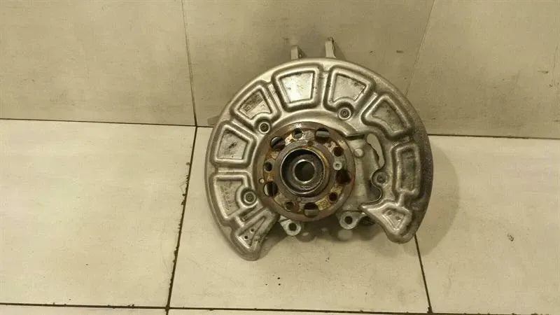 Mercedes GT C190 GTR Left Rear Hub A1903505101 wheel carrier rear left AMG