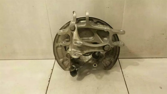 Mercedes GT C190 GTR Left Rear Hub A1903505101 wheel carrier rear left AMG