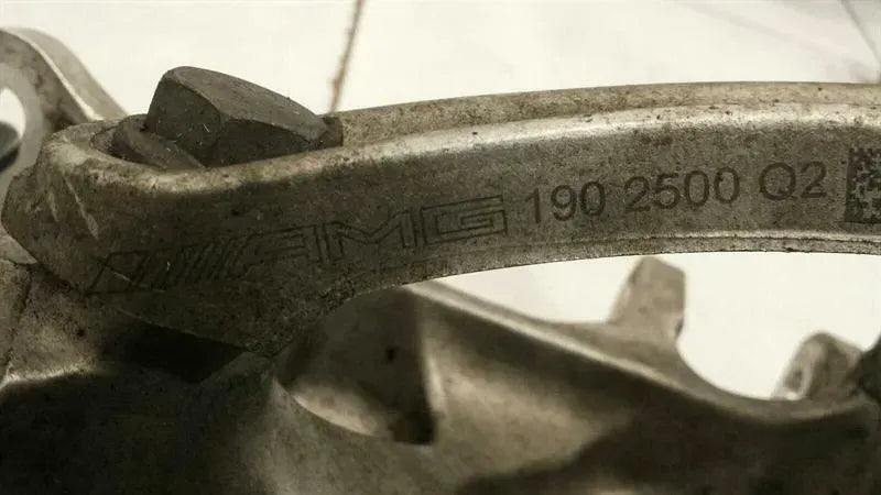 Mercedes GT C190 GTR Right Rear Hub A1903505201 Wheel Hub Axle Rear Right AMG