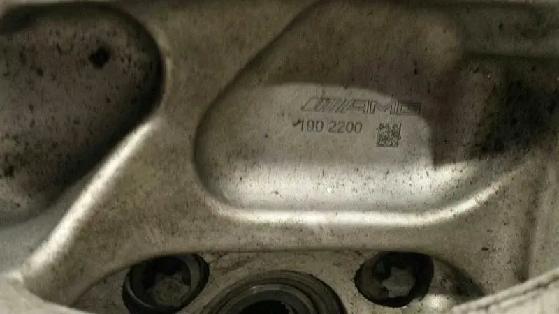 Mercedes GT C190 GTR Right Rear Hub A1903505201 Wheel Hub Axle Rear Right AMG