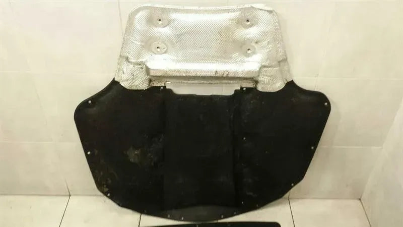 Mercedes GT C190 GTR UNDERTRAY A1906820026 underfloor trim dam