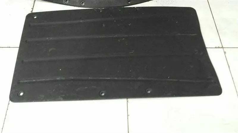 Mercedes GT C190 GTR UNDERTRAY A1906820026 underfloor trim dam