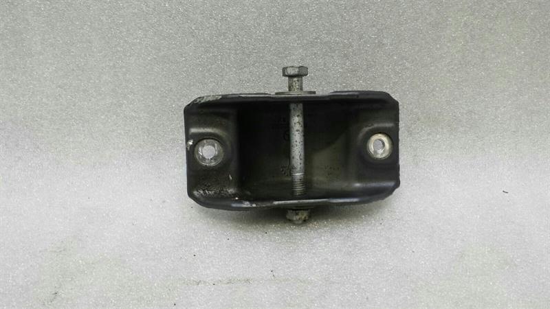 Mercedes GT C190 GT R AMG ANGLE BRACKET UNDERCARRIAGE A1976220512 holder carrier carrier