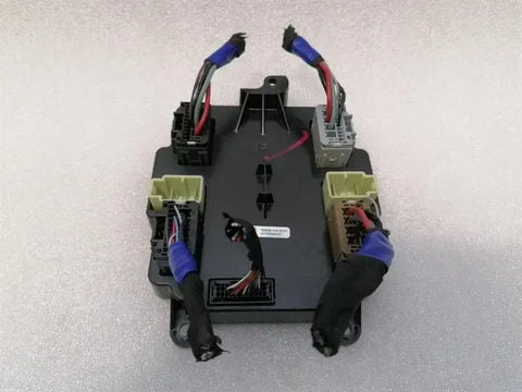 Tesla Model X 75D Falcon Door Control Module 1062056-10-B Door Module Gullwing