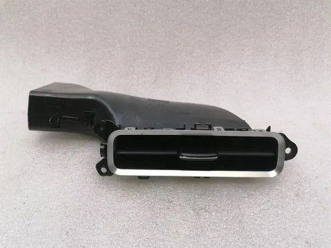 Tesla Model X 75D Right B Post Air Vent 1052877-00-C Vent Vent Grille