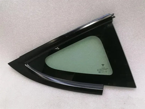 Tesla Model 3 Right Rear Quarter Glass 1514979-01-C Door Panel 1/4 Rear Right
