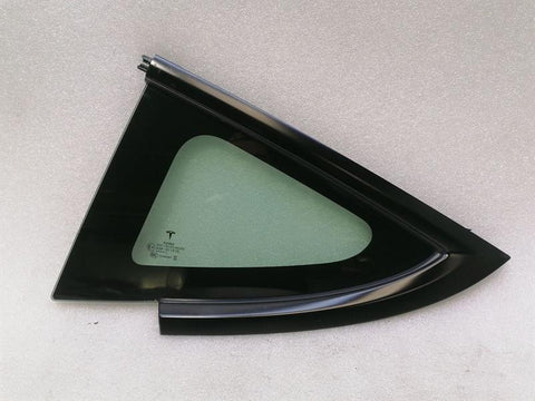 Tesla Model 3 Left Rear Quarter Glass 1514978-01-C Door Panel 1/4 Rear Left