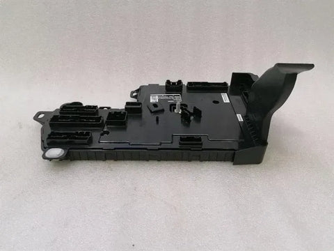 Tesla Model 3 Left Comfort Module 1078673-90-K Left Comfort Controller