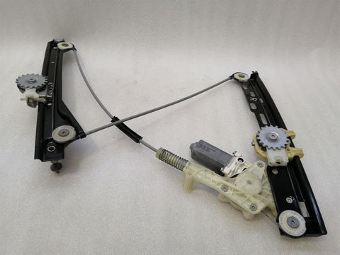 Porsche Cayman 981 GT4 Right Front Door Winder 99154207602 Front Window