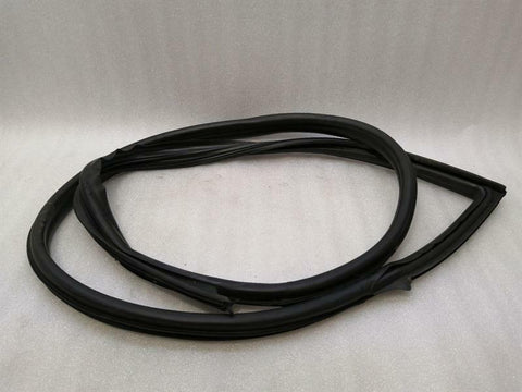 Porsche Cayman 981 GT4 left door seal 98153707502 door seals left