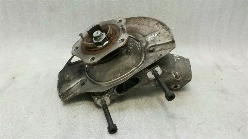 Porsche 911 991 Left Front Hub 99134115704 Wheel Bearing Housing Front Left Carrera S
