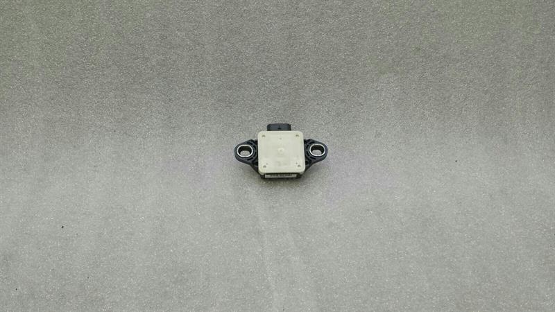 Porsche 911 991 Acceleration Sensor 99160614502 Wire Rate Sensor