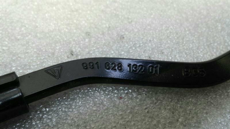 Porsche 911 991 RHD Wiper Arm 99162313201 Right Hand Drive