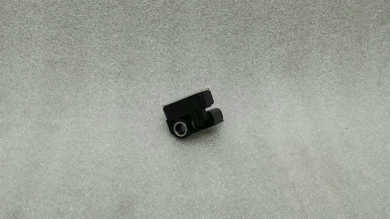 Porsche 911 991 Crash Sensor 99160611100 Impact Sensor