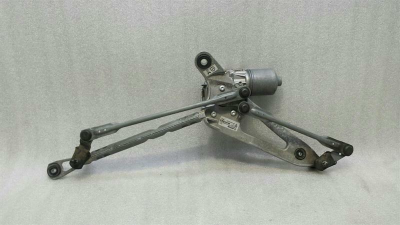 Porsche 911 991 RHD Front Wiper Engine 99162410604 Right Hand Drive
