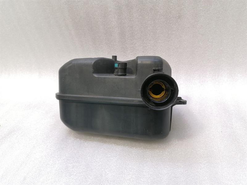 Porsche 911 991 expansion tank 991106057 expansion tank coolant