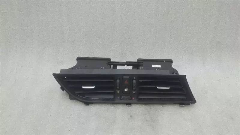 BMW Z4 E89 RHD Air Vent 9287071 Right Hand Drive