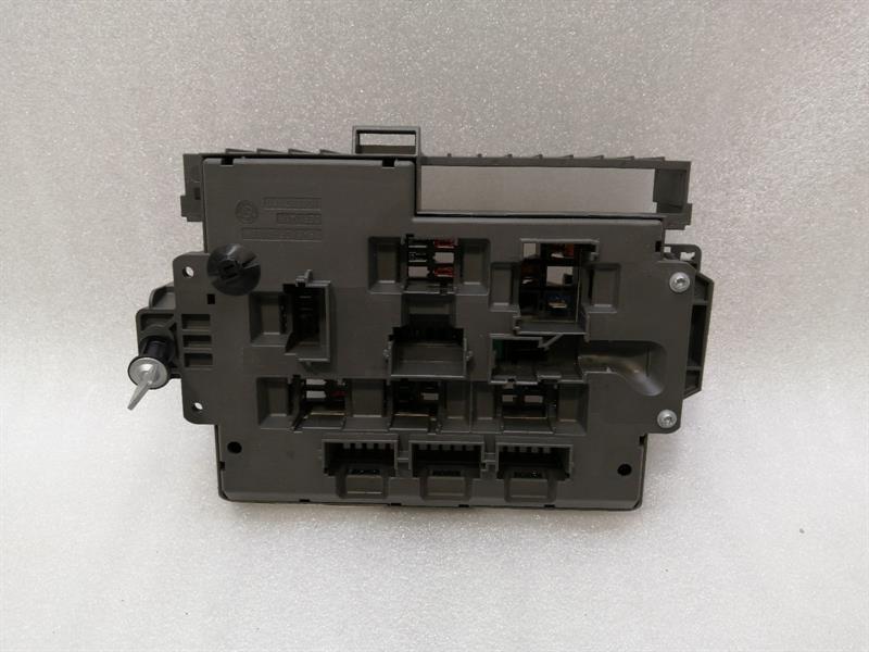BMW Z4 E89 Fuse Box 9154971 Fuse Box