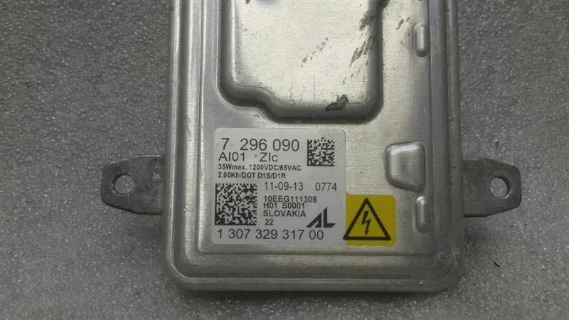 BMW Z4 E89 Xenon Ballast 7296090 Xenon Ballast