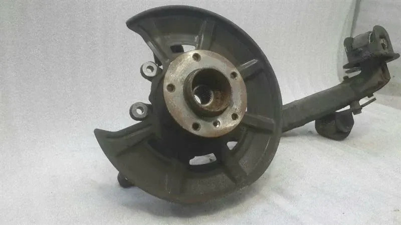BMW Z4 E89 Right Rear Hub 6783106 Wheel Bearing Housing Rear Right 35i