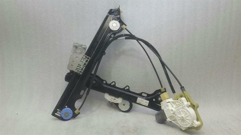 BMW Z4 E89 Left Front Door Winder 51337198303 Window Regulator Front Left.
