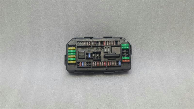 BMW 3 Series F30 Fuse Box 9389068 Fuse Box