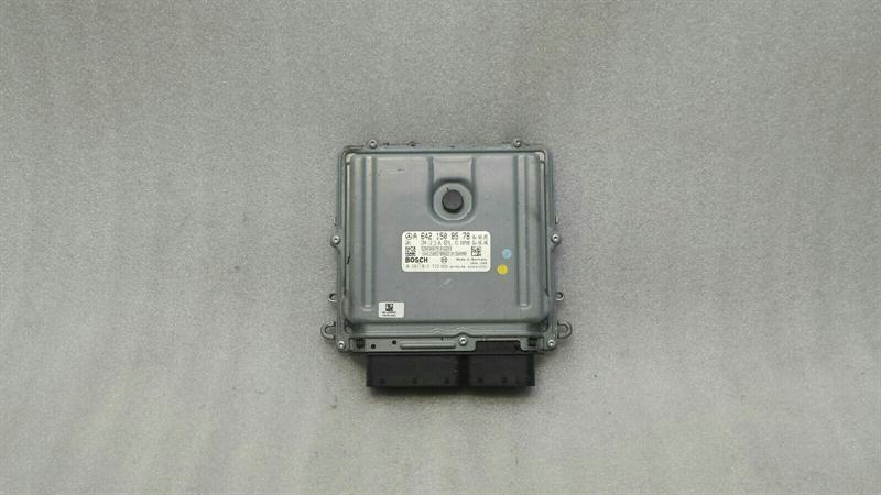 Mercedes E Class W211 Engine ECU A6421508578 Engine Control Unit OM642 E280CDI