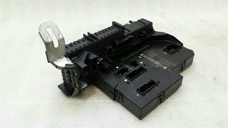 Mercedes E Class W212 Fuse Box A2129060505 Fuse Box