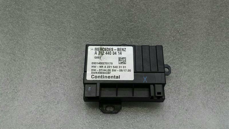 Mercedes W207 X204 W204 Fuel Pump Module A2124400414 Control Unit Fuel Pump