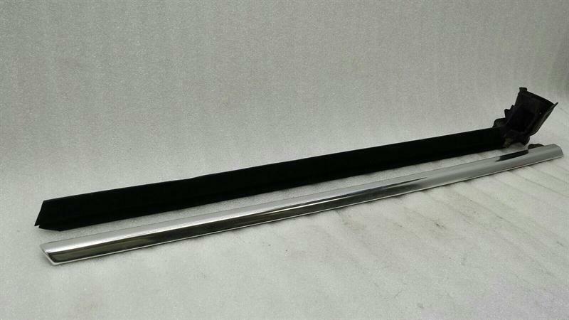 Mercedes E Class W207 Convertible RLH Quarter Cover A2076730383 Hi Li Window Slide