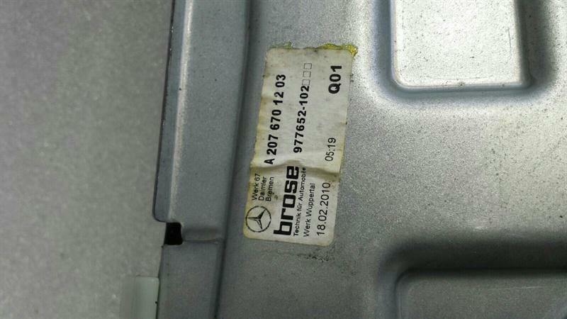Mercedes e W207 convertible RRH door winder A2076702003 rear right power window