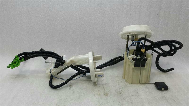 Mercedes X204 W207 W204 Fuel Pump Electric A2044702294 Fuel Pump Diesel