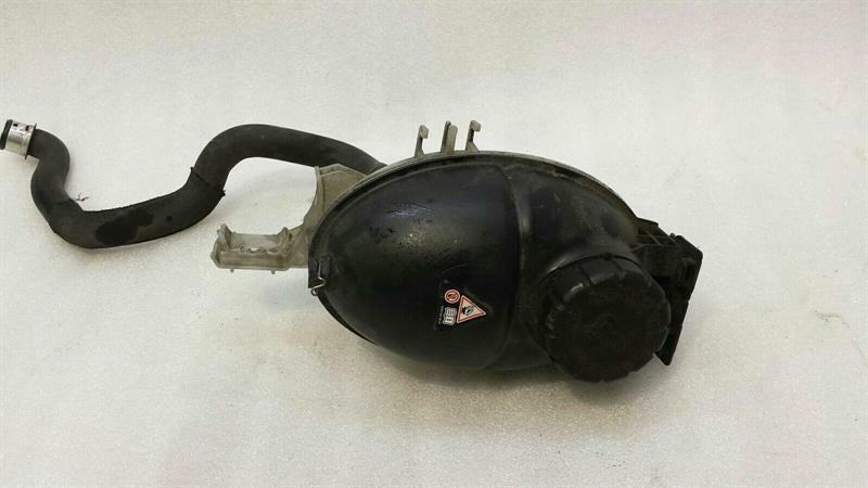 Mercedes GLK X204 W204 W212 Expansion Tank A2045000749 Expansion Tank