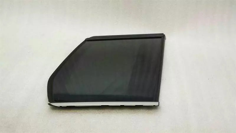 Mercedes GLK X204 Right Rear 1/4 Glass A2047302855 Door Window 1⁄4 Rear Right
