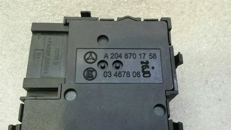 Mercedes GLK X204 right seat switch A2048701758 seat switch right front