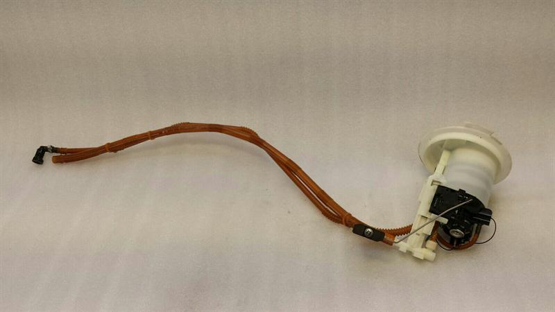 Mercedes GLK X204 Fuel Pump A2044704494 Fuel Sender Unit