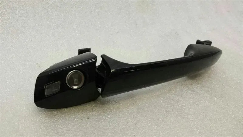 Mercedes GLK X204 FLH door handle A2047600170 door handle front left