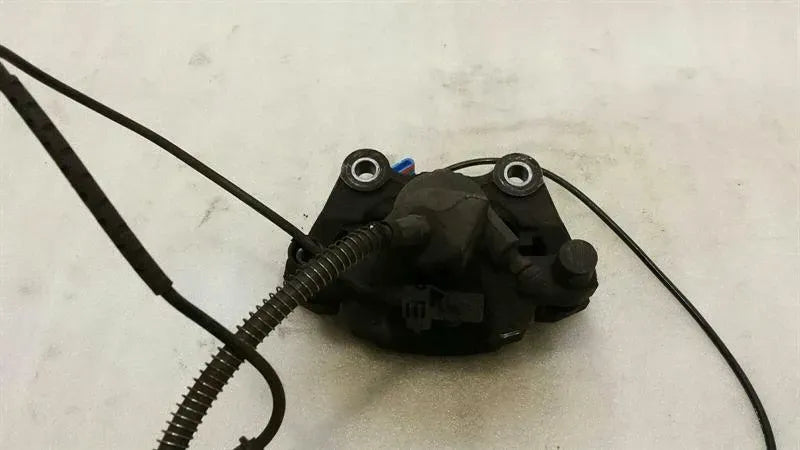 Mercedes GLK X204 Right Rear Caliper A2044231281 rear right caliper