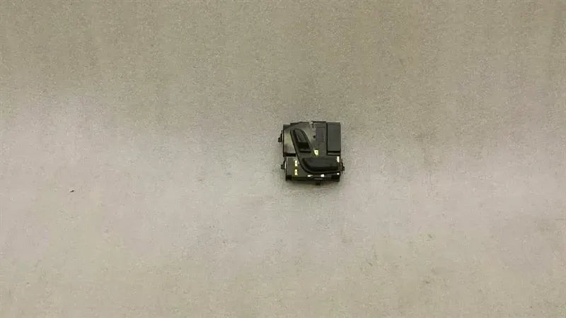 Mercedes GLK X204 right seat switch A2048701758 seat switch right front
