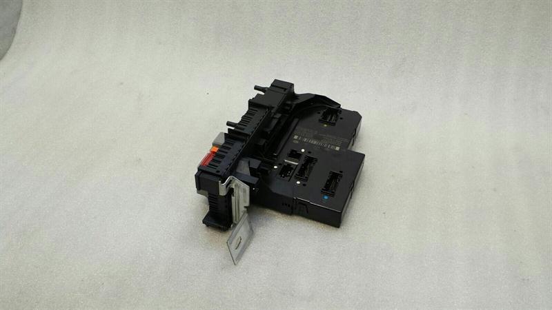 Mercedes GLK X204 Fuse Box A2049005301 Fuse Box SAM